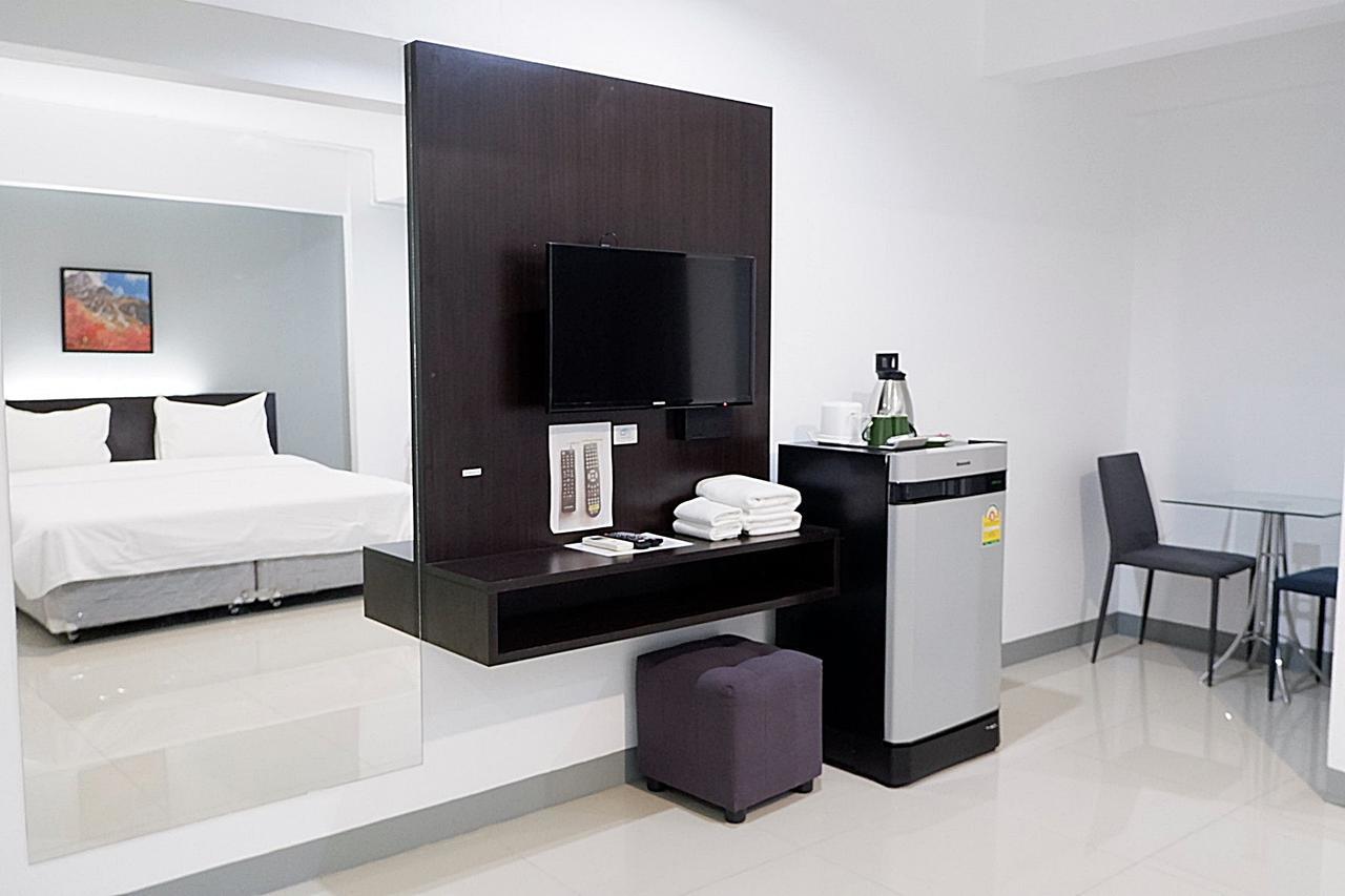 Izen Budget Hotel&Residence Rayong Exterior foto